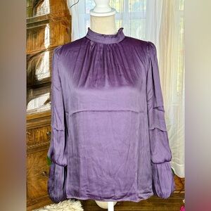 Carmen Marc Valvo Purple Blouse with Mandarin Collar and Long Sleeves